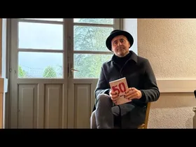 Bere bigarren poema liburua argitaratu dau Mikel Urkixok: ‘50 (berrogeita hamar)’ edukiaren irudi txikia