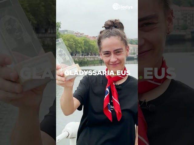 💥 BUELTAN DA GLADYS SARIA 💥 bideoaren irudi txikia