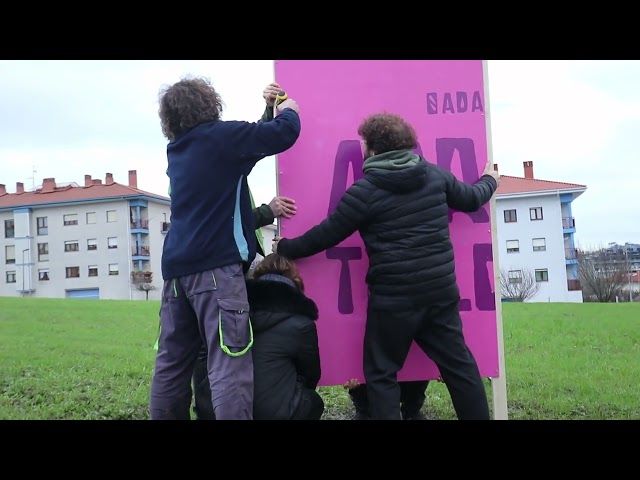 25/12/26 Arrobitxuloren topaketak: murala errotzea bideoaren irudi txikia