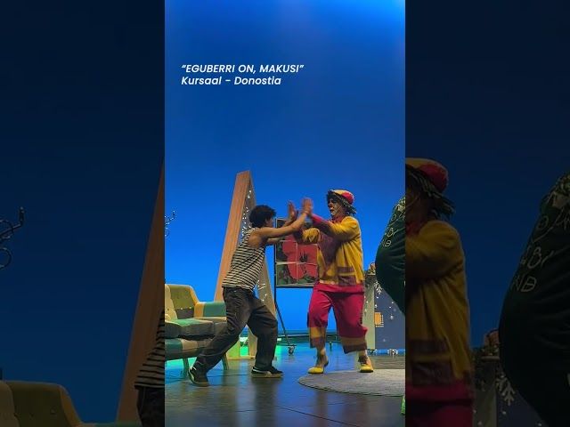 ✨ 'Eguberri On, MAKUSI' ikuskizunaren zati txiki bat ✨#MAKUSI #IkusiMAKUSI #EguberriOnMAKUSI bideoaren irudi txikia