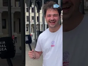 “Kuadrilla berri bat egin nahi genuen, Ikastolan betidanik elkarrekin egon garenak mantentzeko” bideoaren irudi txikia