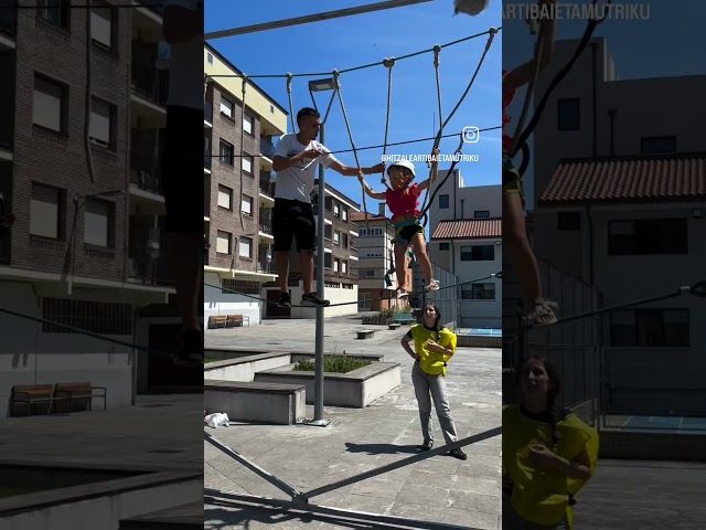 Berriatuko San Pedro jaietako Umeen Eguna bideoaren irudi txikia