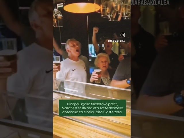 ⚽️🍻 Manchester United eta Tottenhameko dozenaka zale heldu dira Gasteizera bideoaren irudi txikia