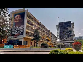 Mural handi bik koloreztatuten dabe Lemoako sarrerea edukiaren irudi txikia