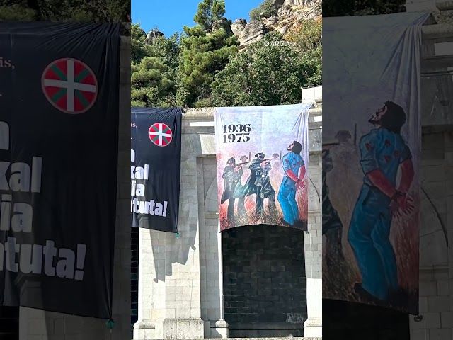Txiki eta Otaegiren fusilatzeak gogoratzen dituen pankartak eskegi ditu Sortuk Cuelgamurosen bideoaren irudi txikia