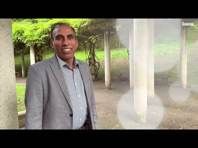 Mohamed Mushtaq: 'Burua altxatu eta agurtzeko euskaldunek duten ohiturak poza ematen dit' bideoaren irudi txikia