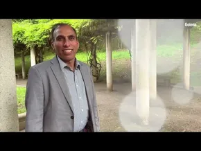 Mohamed Mushtaq: 'Burua altxatu eta agurtzeko euskaldunek duten ohiturak poza ematen dit' bideoaren irudi txikia