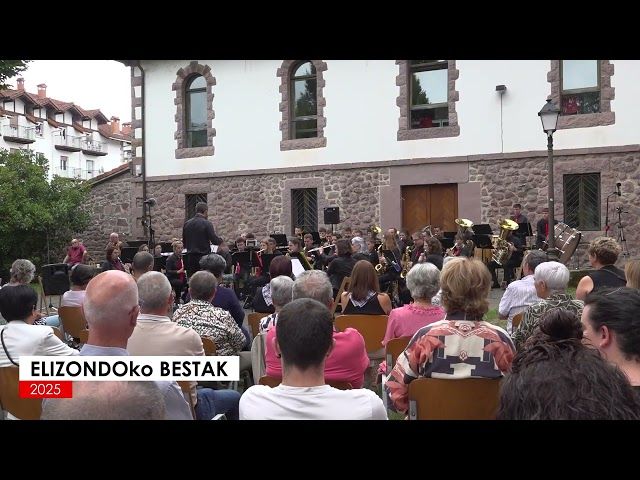 BESTAK 2025 ELIZONDO I MUSIKA BANDAREN KONTZERTUA bideoaren irudi txikia