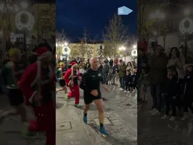 Mozorroak eta umorea nagusi Urduñako San Silvestre lasterketan edukiaren irudi txikia