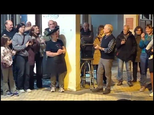 35 urteren ondoren agur esan du Martuteneko Txoko Berri tabernak bideoaren irudi txikia