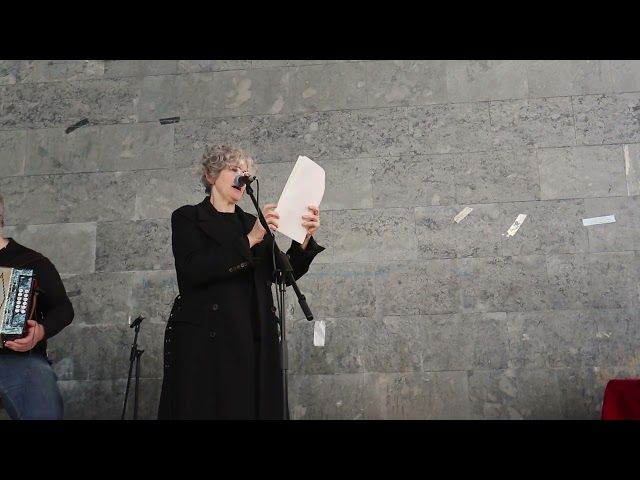 25/12/14 San Tomas azoka: babarrun eta sagardo txapelketak bideoaren irudi txikia