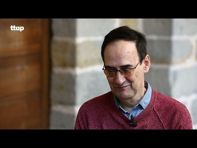 Koldo Azkona: “Bernart Etxeparek amodio-bizitza desatsegina eduki zuen” bideoaren irudi txikia