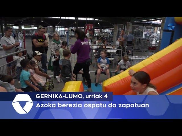 Azoka berezia ospatu da zapatuan bideoaren irudi txikia