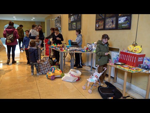 JOSTAILUEN TRUKAKETA bideoaren irudi txikia