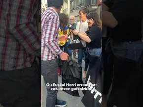 Kale Berrian bada berririk bideoaren irudi txikia