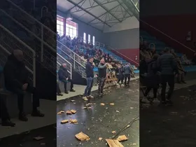 Aizkolariei omenaldia Urretxun 2 edukiaren irudi txikia