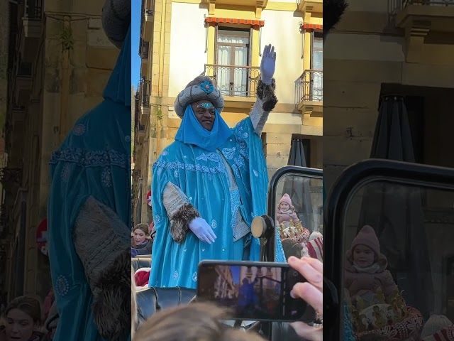 Iritsi dira Errege Magoak Donostiara! bideoaren irudi txikia