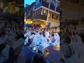 Inauteriak 2026. ZU Dantzaz taldeko kideak Mundakako inauterietan II. edukiaren irudi txikia