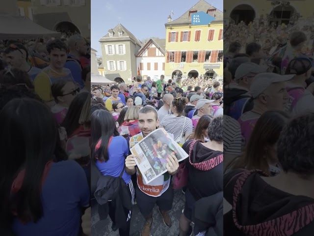 Korrikari buruzko hamaboskari berezia, kalean! bideoaren irudi txikia