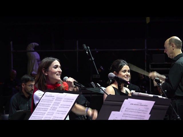 Gora musika ERRALDOIA! NAFARROA ARENA bideoaren irudi txikia