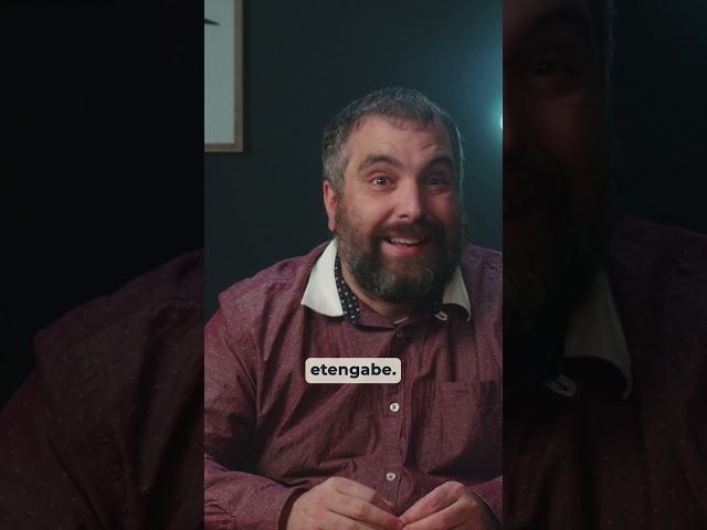 👀 Gizakiok gorilak erabili ditugu. bideoaren irudi txikia