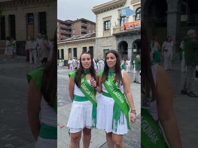 Dantza Lagunak kuadrillaren sortzaileak omendu dituzte 60. urteurren festan bideoaren irudi txikia