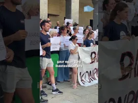 'Borroka ez da amaituko. Laudioko eskola publiko guztietan behar dugu berrikuntza, inbertsioa' edukiaren irudi txikia
