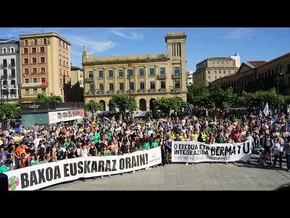 Ekainaren 13ko EUSKALTZALEON MARTXA bideoaren irudi txikia