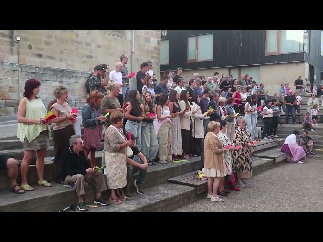 26/09/26 NOAUA! K.E.-ren 30. urtemuga ospakizuna: lehiaketa bideoaren irudi txikia