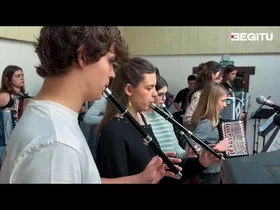 Ailarak-Musiktopako lehenengo emonaldia edukiaren irudi txikia