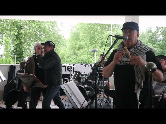 26/05/16 Txirikordaren 2. urtemuga festa: The Hastelen´s bideoaren irudi txikia
