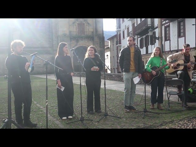 25/12/20 Arrobitxuloren topaketak: hasiera ekitaldi musikatua 2 bideoaren irudi txikia