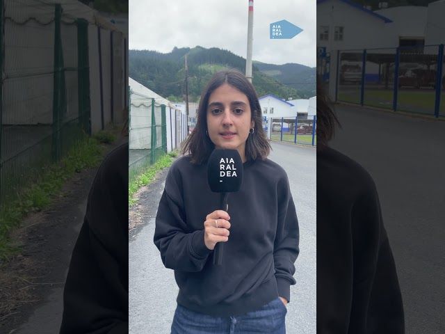 Laudioko langile bat hil da lan-istripuan, Vibrantz fabrikako labe batek eztanda egin ostean bideoaren irudi txikia