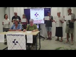 26/07/01 Donostialdeko Osasun Publikoaren Aldeko Herri Plataformen agerraldia bideoaren irudi txikia