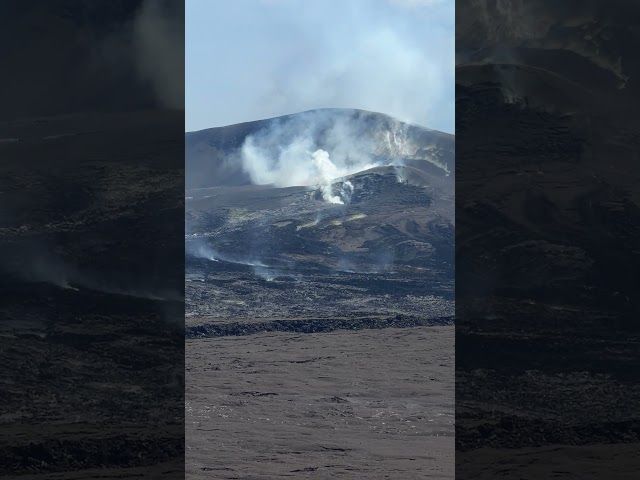 💥💥💥KILAUEA Duela astebete esnatu zen Kilauea sumendia ikustera etorri gara! bideoaren irudi txikia