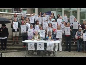 26/10/16 Donostialdeako Osasungintza Publikoaren Aldeko Herri Plataformaren agerraldia bideoaren irudi txikia