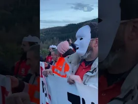 Tubos Reunidoseko 24 orduko grebaren goizeko txanpak utzitakoak edukiaren irudi txikia