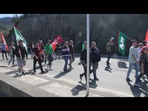 26/03/12 Zubietako erraustegiko langileak lan-baldintza duinen aldeko borrokan bideoaren irudi txikia