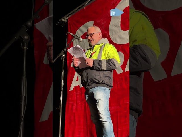 Aiaraldeko etorkizunaren aldeko aldarri ozena plazaratu dute milaka lagunek bideoaren irudi txikia