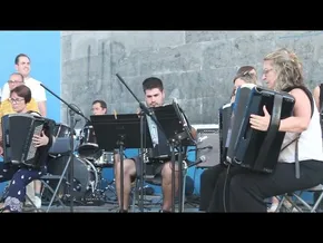 26/06/13 Zumartekoen ikasturte amaiera: talde instrumentalen emanaldia bideoaren irudi txikia