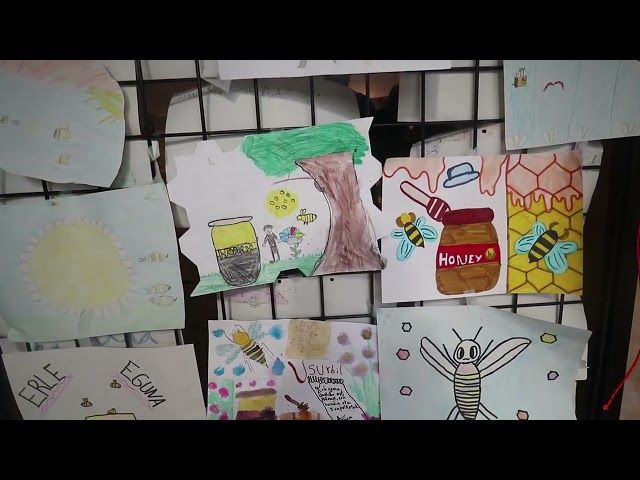 25/11/30 24. Erle Eguna: marrazki lehiaketa bideoaren irudi txikia