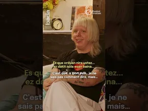 GAU PASA - Albina Stardust, euskal drag ikonoa bideoaren irudi txikia