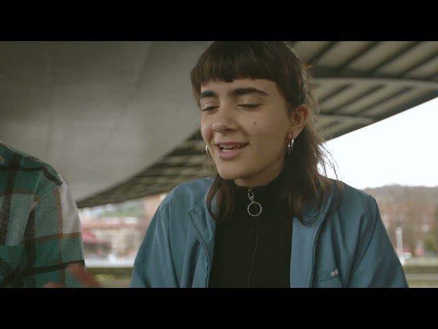 Aurreiritzien amuak: eta zu nor zara nire errealitatea zein den esateko? bideoaren irudi txikia