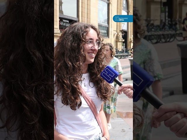 🎥 Eklipserako planik ba al duzu? bideoaren irudi txikia