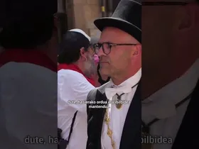 BIDEOA▶️| Beroaren gainetik San Fermin Iruñeko kaleetatik zehar egon da edukiaren irudi txikia