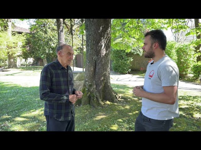 Sei urte eta gero, sortu dute 'Euskera-Xerpera' hiztegia bideoaren irudi txikia