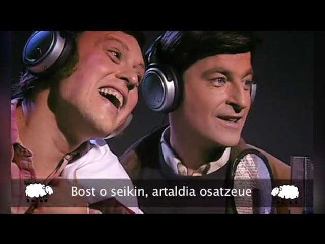 'We are the world' abestiaren parodia: 'Bi ardi hor' (NOAOA! 2008) bideoaren irudi txikia