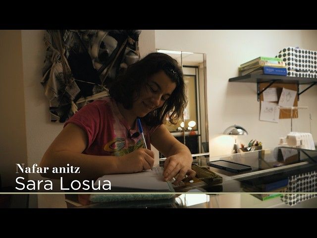 Sara Losua: 'Kiliki Frexkok pasatako hackeatutako FL batekin hasi nintzen' bideoaren irudi txikia
