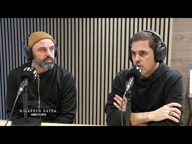 Eraso! taldearekin azken kontzertuaz | BIGARREN KAFEA bideoaren irudi txikia