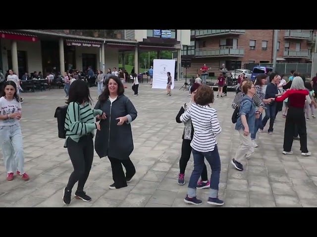 26/04/24 14. Dantza Eguna: erromeria Artzabalen bideoaren irudi txikia